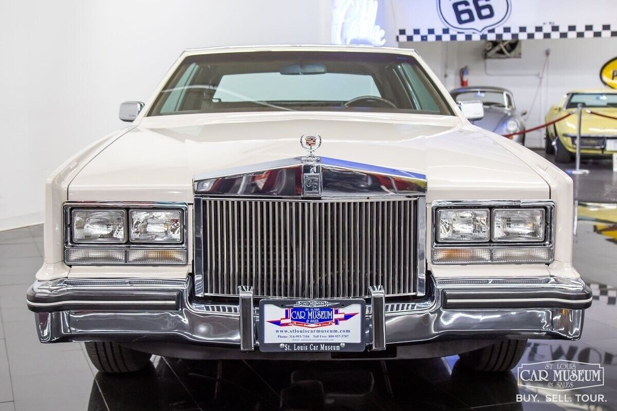 1983 Cadillac Eldorado Biarritz - photo 5