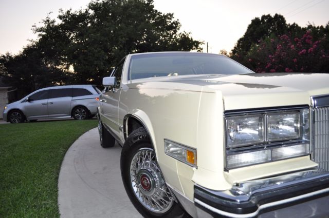 1983 Cadillac Eldorado TAN LEATHER - photo 4