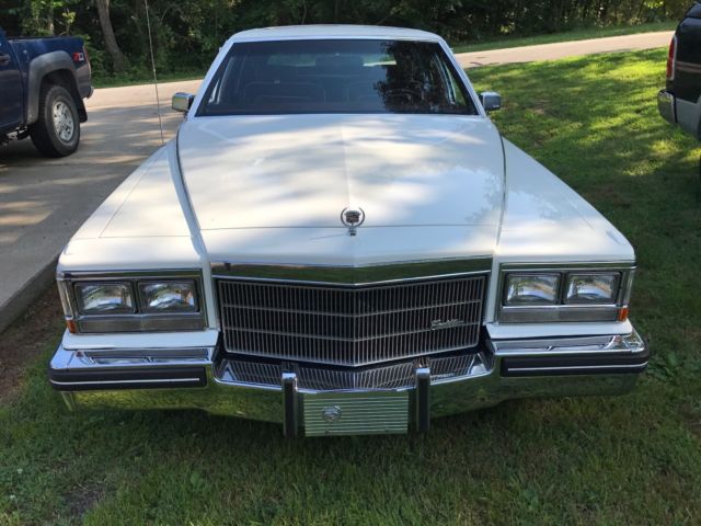 1983 Cadillac Fleetwood Brougham Sedan
