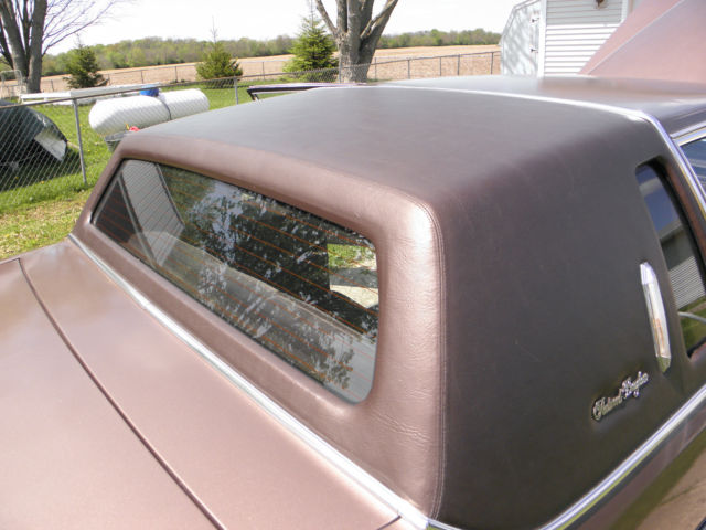 1983 Cadillac Fleetwood - photo 12