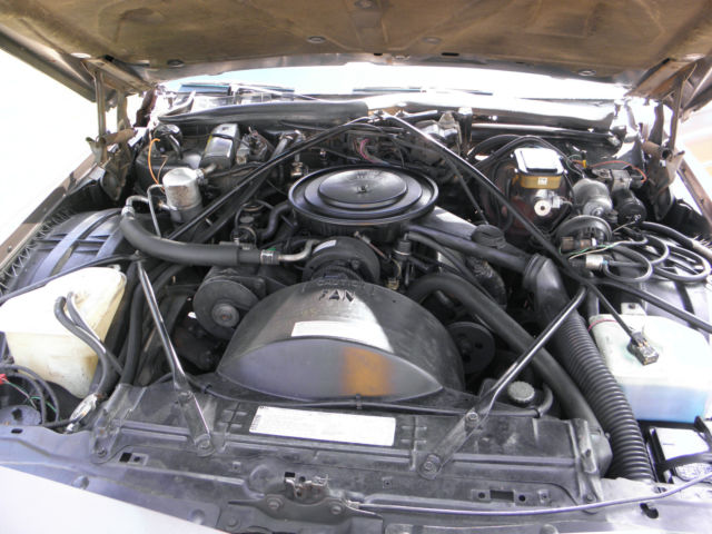 1983 Cadillac Fleetwood - photo 6