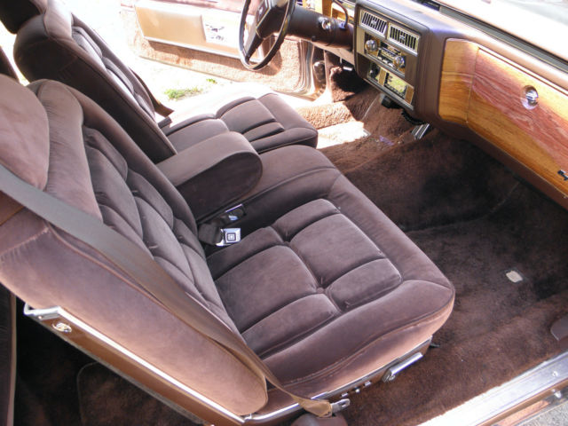1983 Cadillac Fleetwood - photo 9