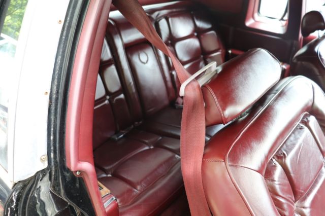 1983 Cadillac Fleetwood - photo 11
