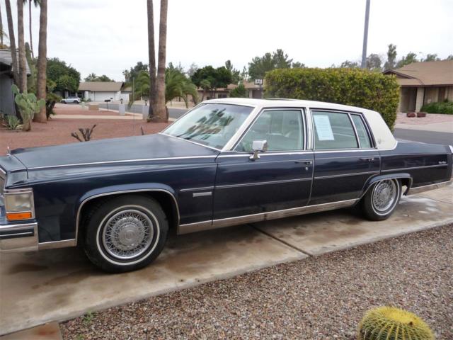1983 Cadillac Fleetwood Brougham d'Elegance Sedan 4-Door