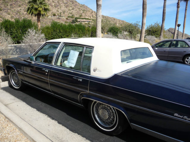 1983 Cadillac Fleetwood Brougham d'Elegance Sedan 4-Door - photo 2