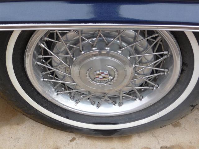 1983 Cadillac Fleetwood Brougham d'Elegance Sedan 4-Door - photo 6