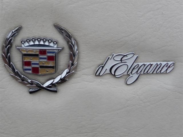 1983 Cadillac Fleetwood Brougham d'Elegance Sedan 4-Door - photo 9
