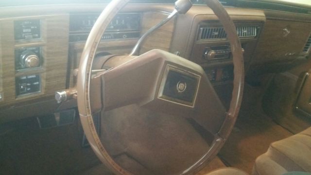 1983 Cadillac Brougham Fleetwood - photo 5