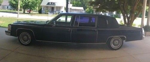 1983 Cadillac Fleetwood Limousine - photo 6