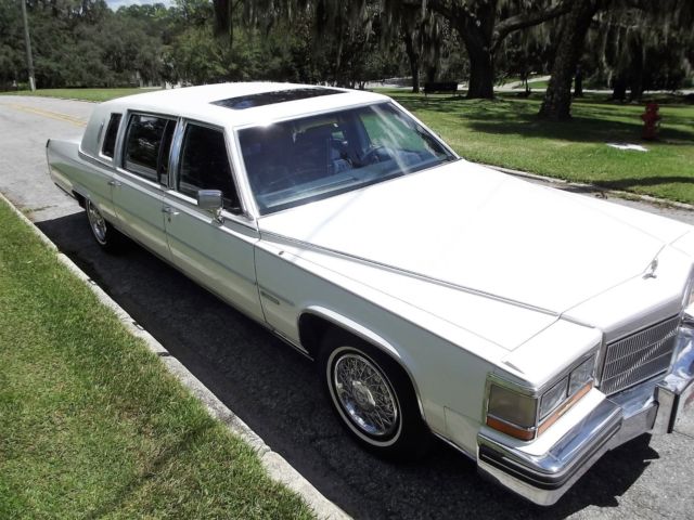 1983 Cadillac Fleetwood - photo 10
