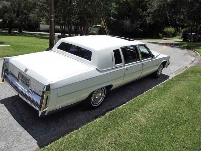 1983 Cadillac Fleetwood - photo 12