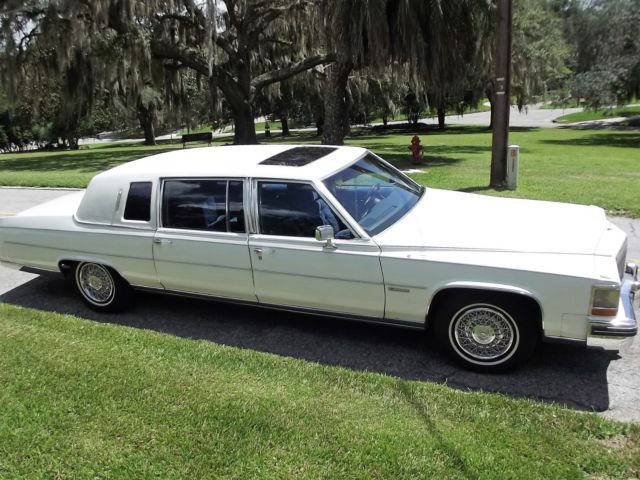 1983 Cadillac Fleetwood - photo 13