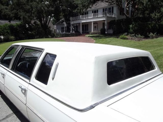 1983 Cadillac Fleetwood - photo 5