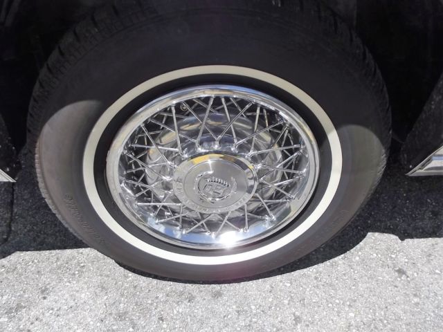 1983 Cadillac Fleetwood - photo 7