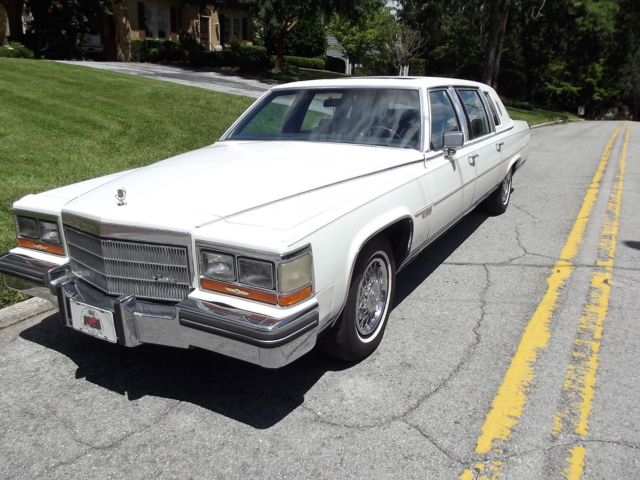 1983 Cadillac Fleetwood - photo 8