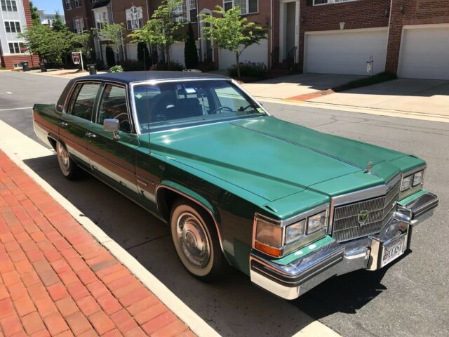 1983 Cadillac DeVille - photo 2