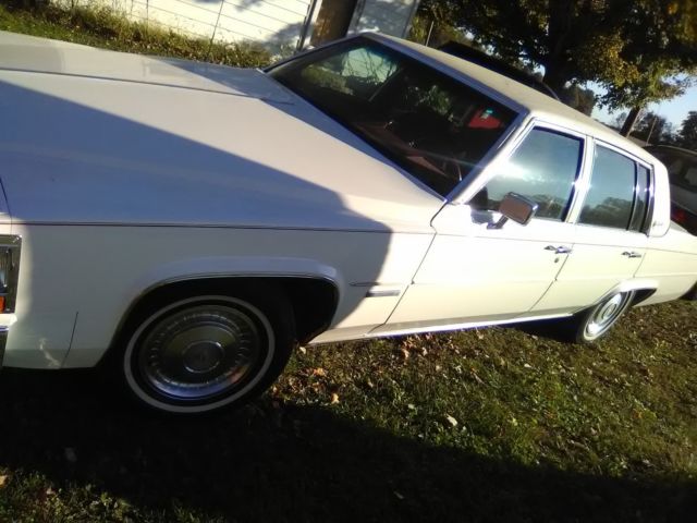 1983 Cadillac DeVille - photo 5
