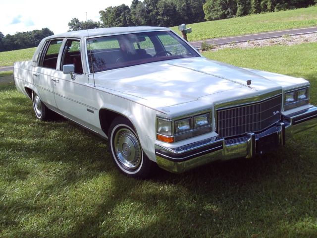1983 Cadillac DeVille - photo 6