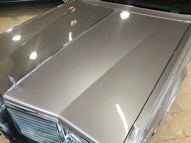 1983 Cadillac Seville Base 4dr Sedan - photo 5