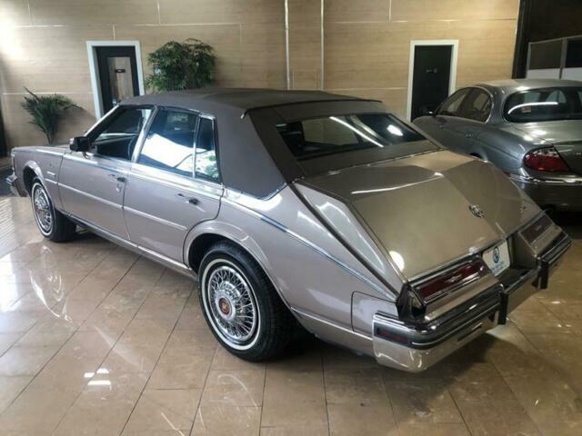 1983 Cadillac Seville Base 4dr Sedan - photo 8