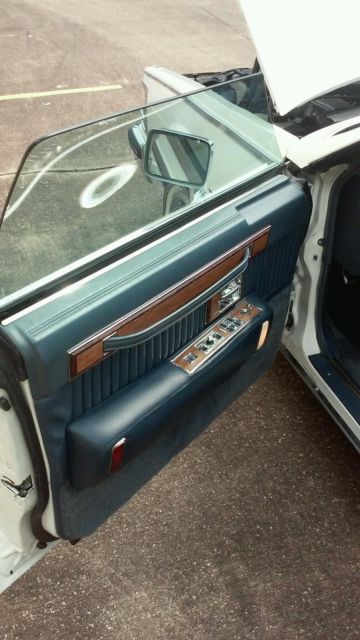 1983 Cadillac Seville - photo 9