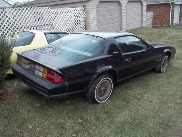 1983 Chevrolet Camaro Berlinetta - photo 2