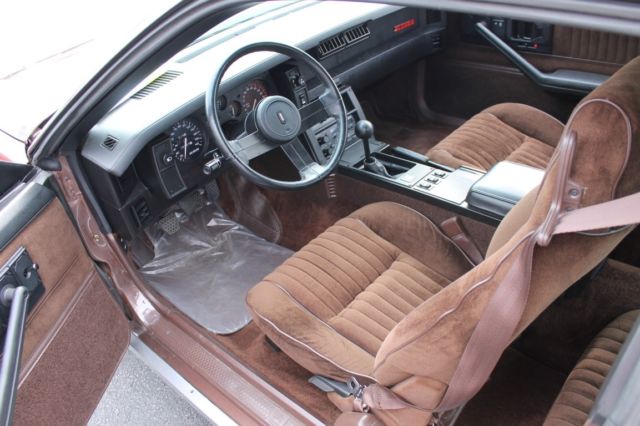 1983 Chevrolet Camaro Z/28 - photo 10
