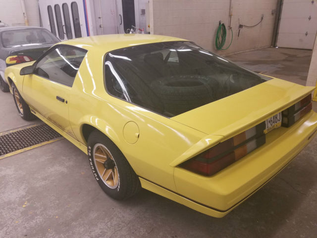 1983 Chevrolet Camaro Z28 - photo 2