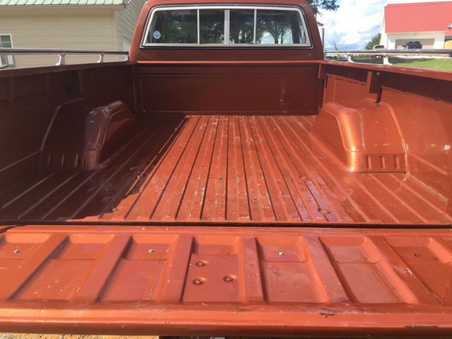 1983 Chevrolet C/K Pickup 1500 4 x 4 - photo 4