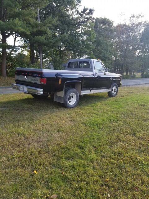 1983 Chevrolet C/K Pickup 3500 silverado - photo 4