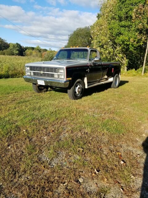 1983 Chevrolet C/K Pickup 3500 silverado - photo 5