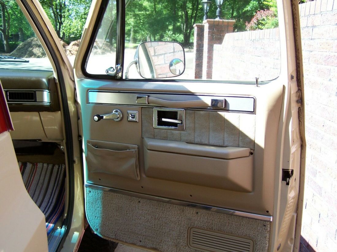 1983 Chevrolet Blazer Silverado - photo 12
