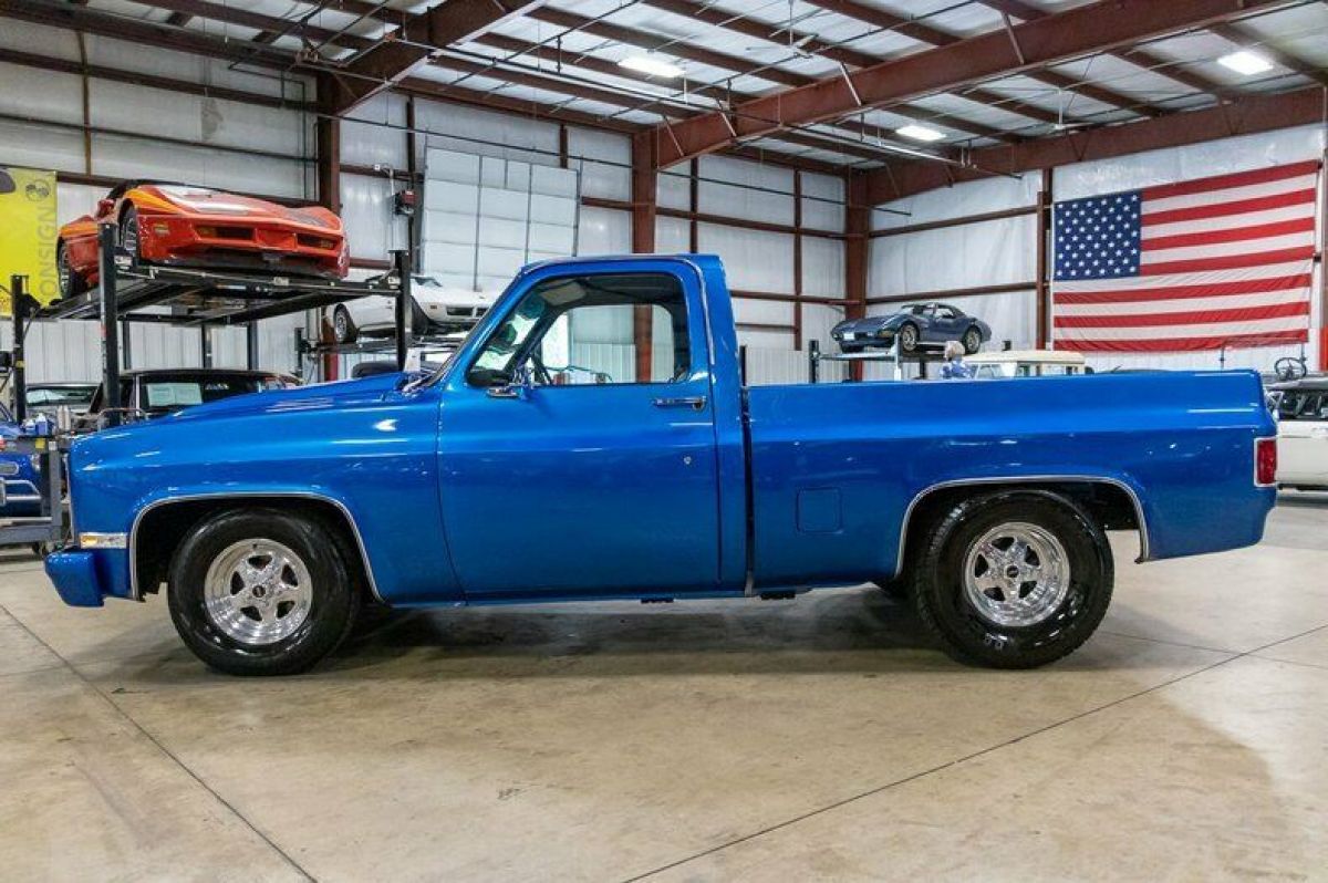 1983 Chevrolet C-10 - photo 2