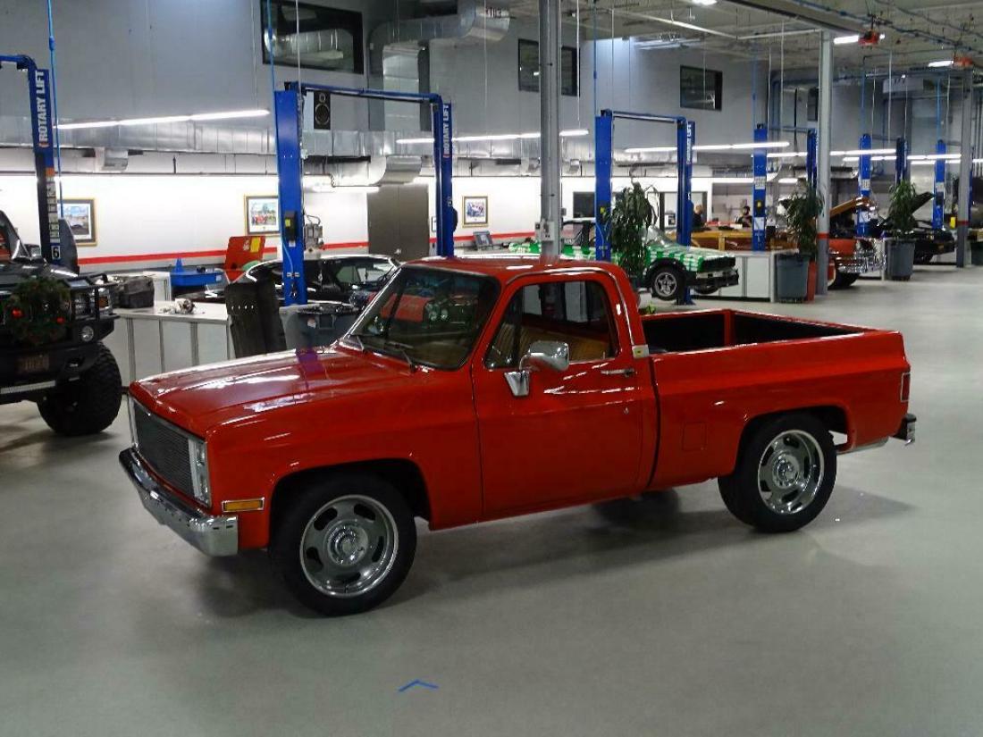 1983 Chevrolet C-10 - photo 3
