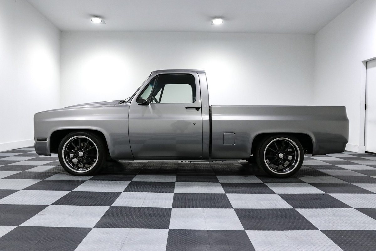 1983 Chevrolet C-10 - photo 4