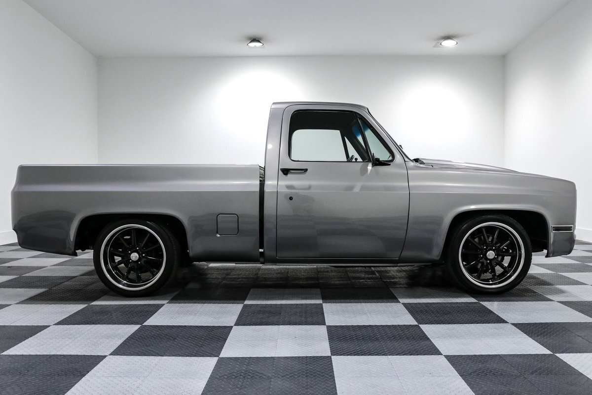 1983 Chevrolet C-10 - photo 8