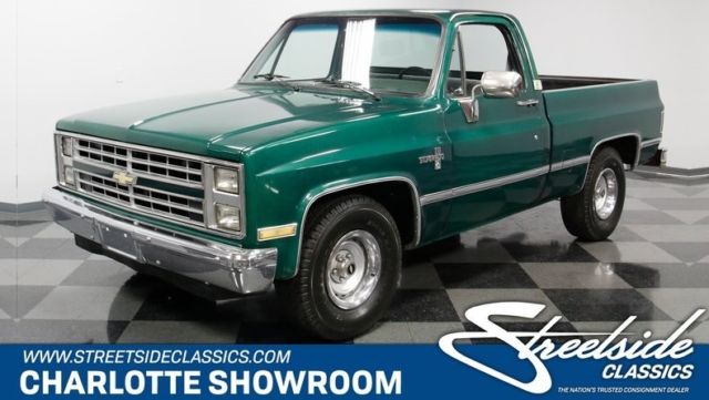 1983 Chevrolet C10 Silverado Pickup Truck 305 V8 3 Speed Automatic Classic Vinta 1983 Chevrolet C-10 Silverado