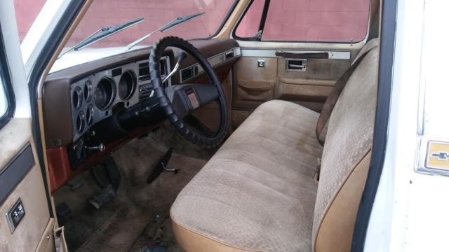 1983 Chevrolet C-10 SILVERADO - photo 13