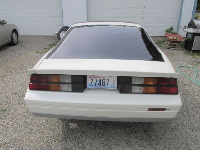 1983 Chevrolet Camaro - photo 3