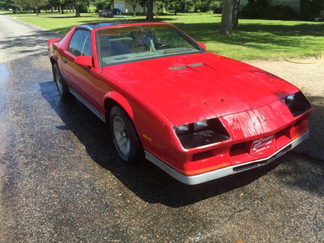 1983 Chevrolet Camaro Z28 - photo 2
