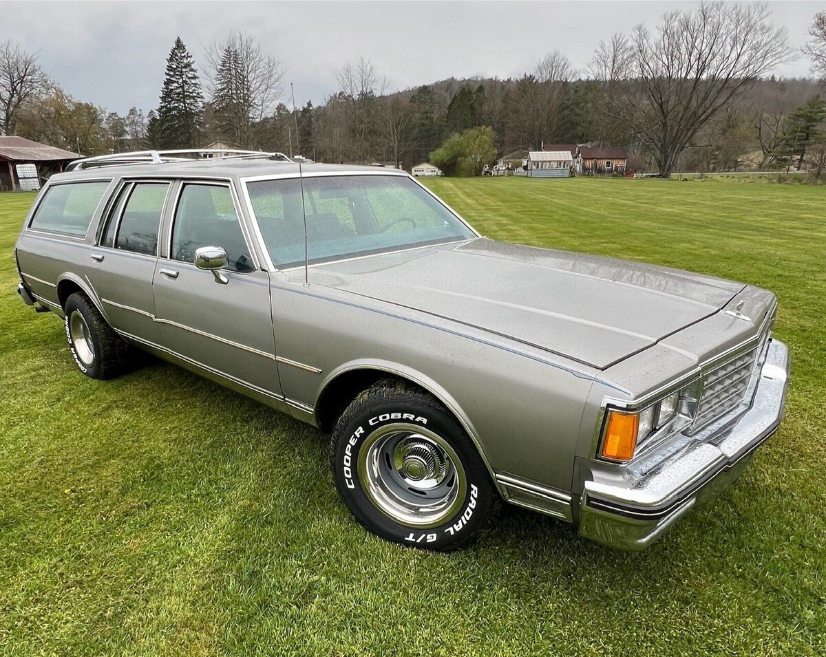 1983 Chevrolet Caprice CLASSIC - photo 2