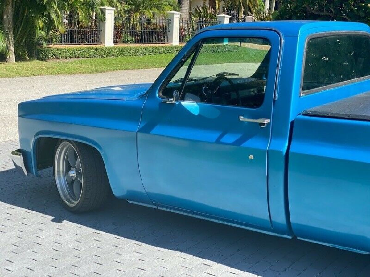 1983 Chevrolet C-10 Regular Cab 2WD - photo 10