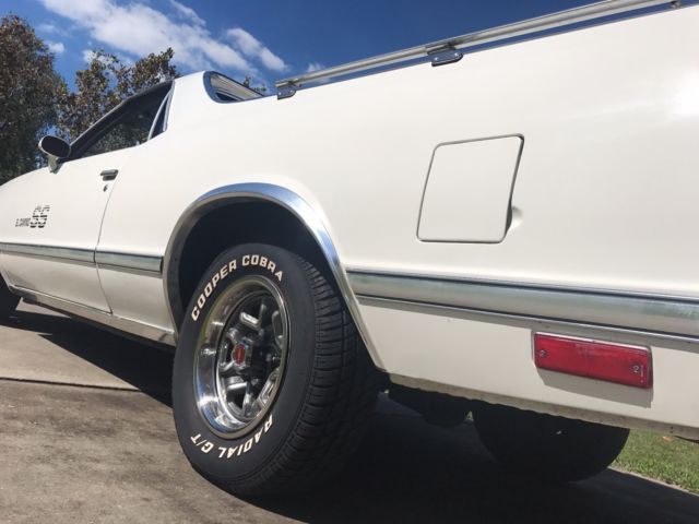 1983 Chevrolet El Camino Choo Choo Customs SS - photo 4