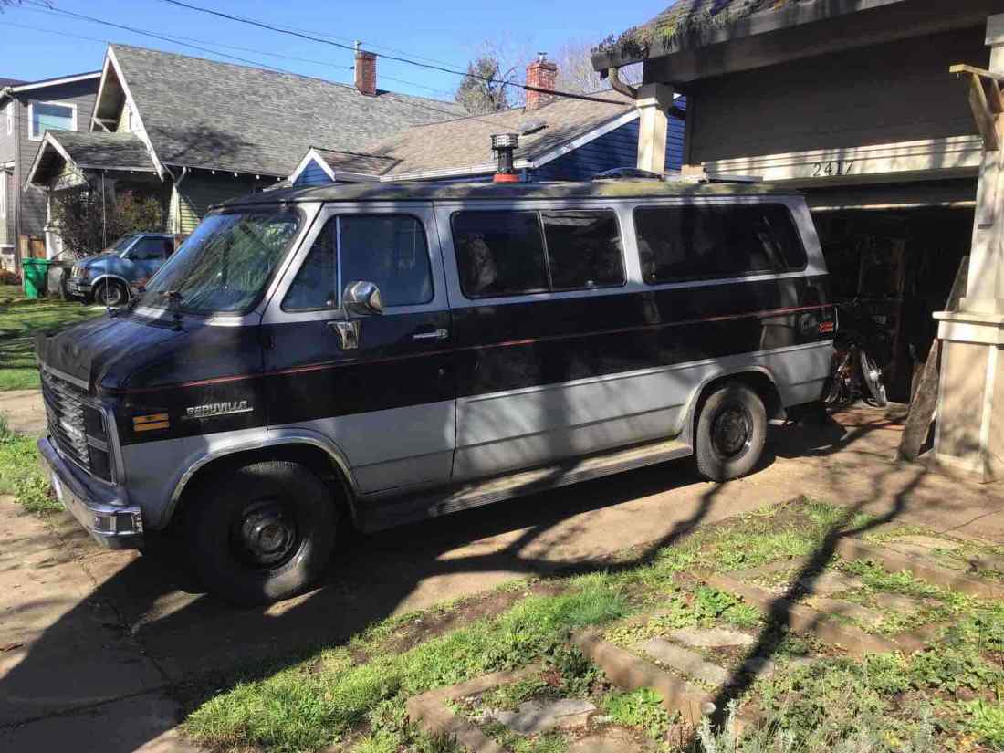 1983 Chevrolet G20 - photo 3