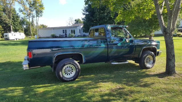 1983 Chevrolet C/K Pickup 2500 - photo 2