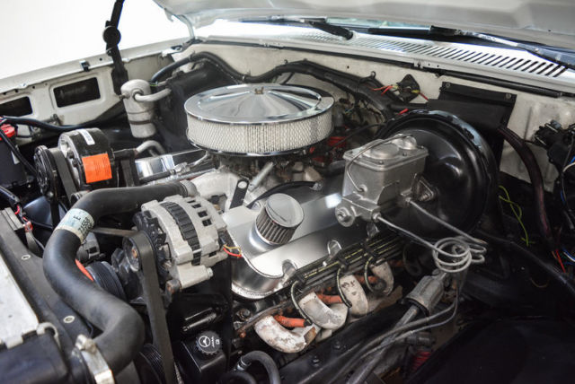 1983 Chevrolet K-30 -- - photo 11