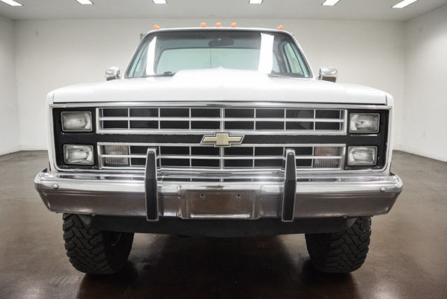 1983 Chevrolet K-30 -- - photo 2