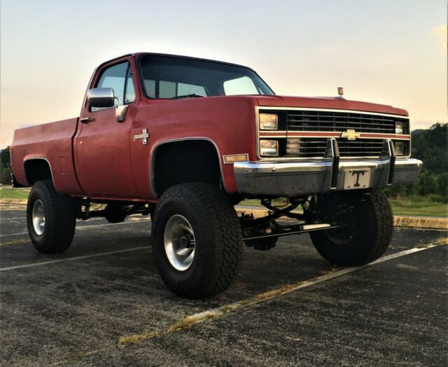 1983 Chevrolet C-10 - photo 2