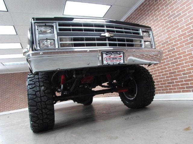 1983 Chevrolet C/K Pickup 1500 - photo 3