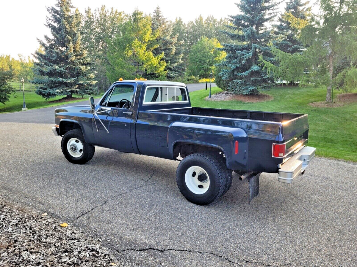 1983 Chevrolet C/K Pickup 3500 - photo 3